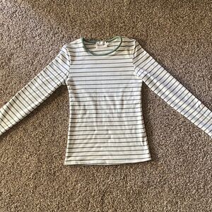 Junior’s Striped Long Sleeve Shirt